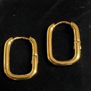 - Earrings 14kgf gold filled oblong hoops stamped lightweight snap u hoop